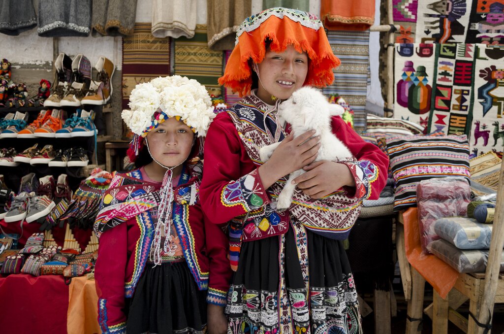 local_children_pisac