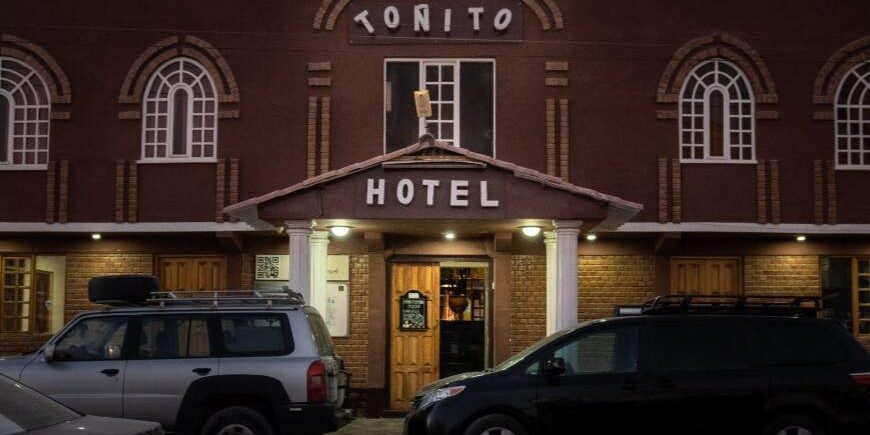 toñito-hotel